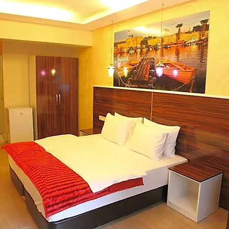 Lucid Izmir