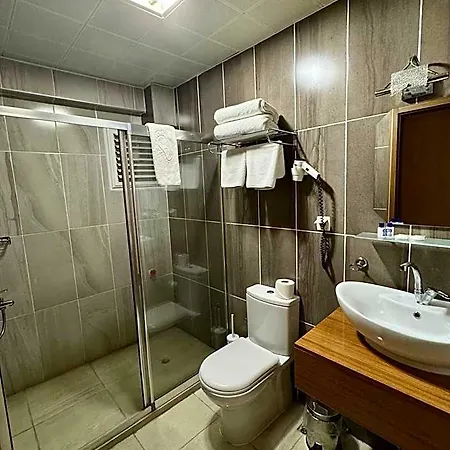 Lucid Hotell *