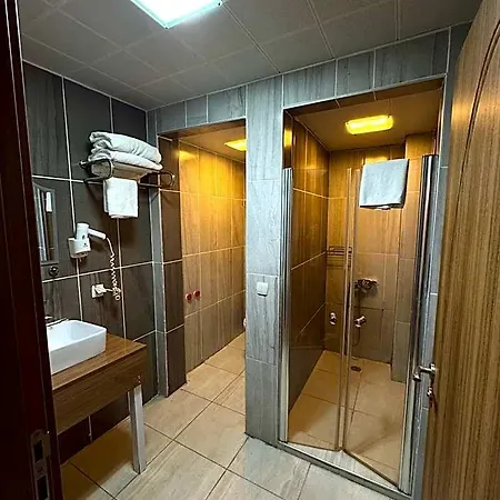 Lucid Hotell *